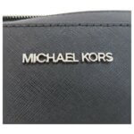 Michael Kors Large Silver Saffiano Δερμάτινη Γυναικεία Τσάντα Χιαστί / Ώμου Σε Μαύρο - Image 4