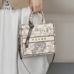 Foxer 9165033F Υφασμάτινη Γυναικεία Τσάντα Χειρός / Ώμου Σε Black & White - Image 6